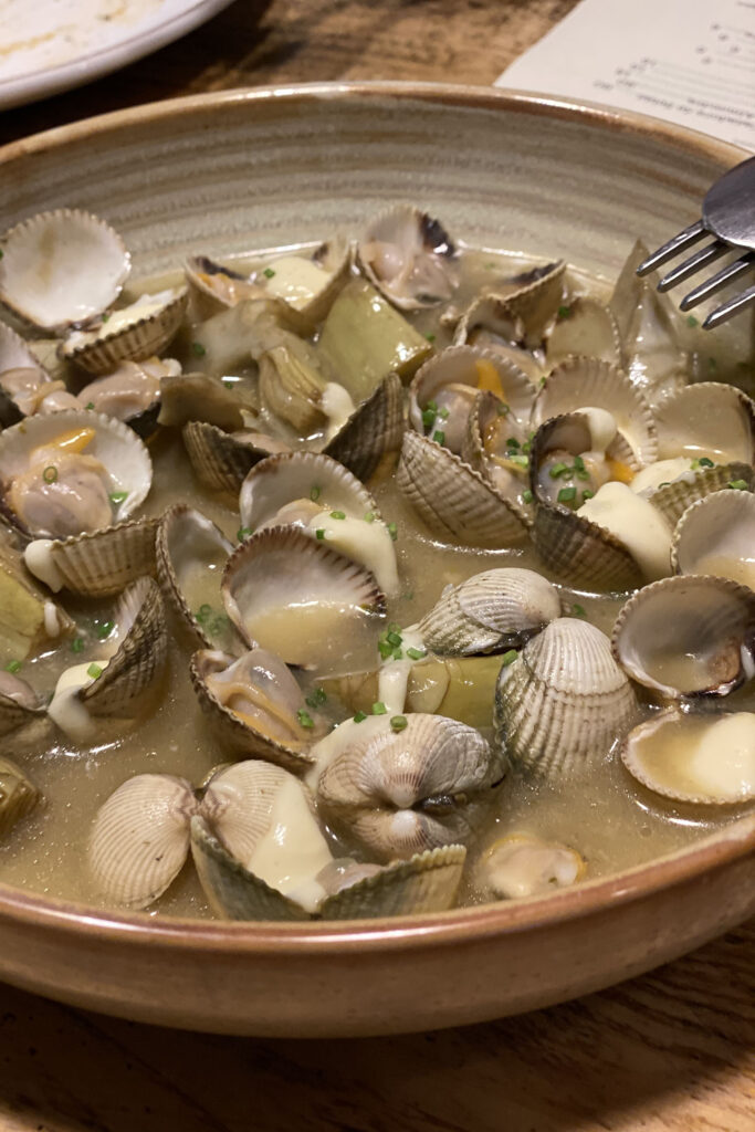 Scallops in a beef broth